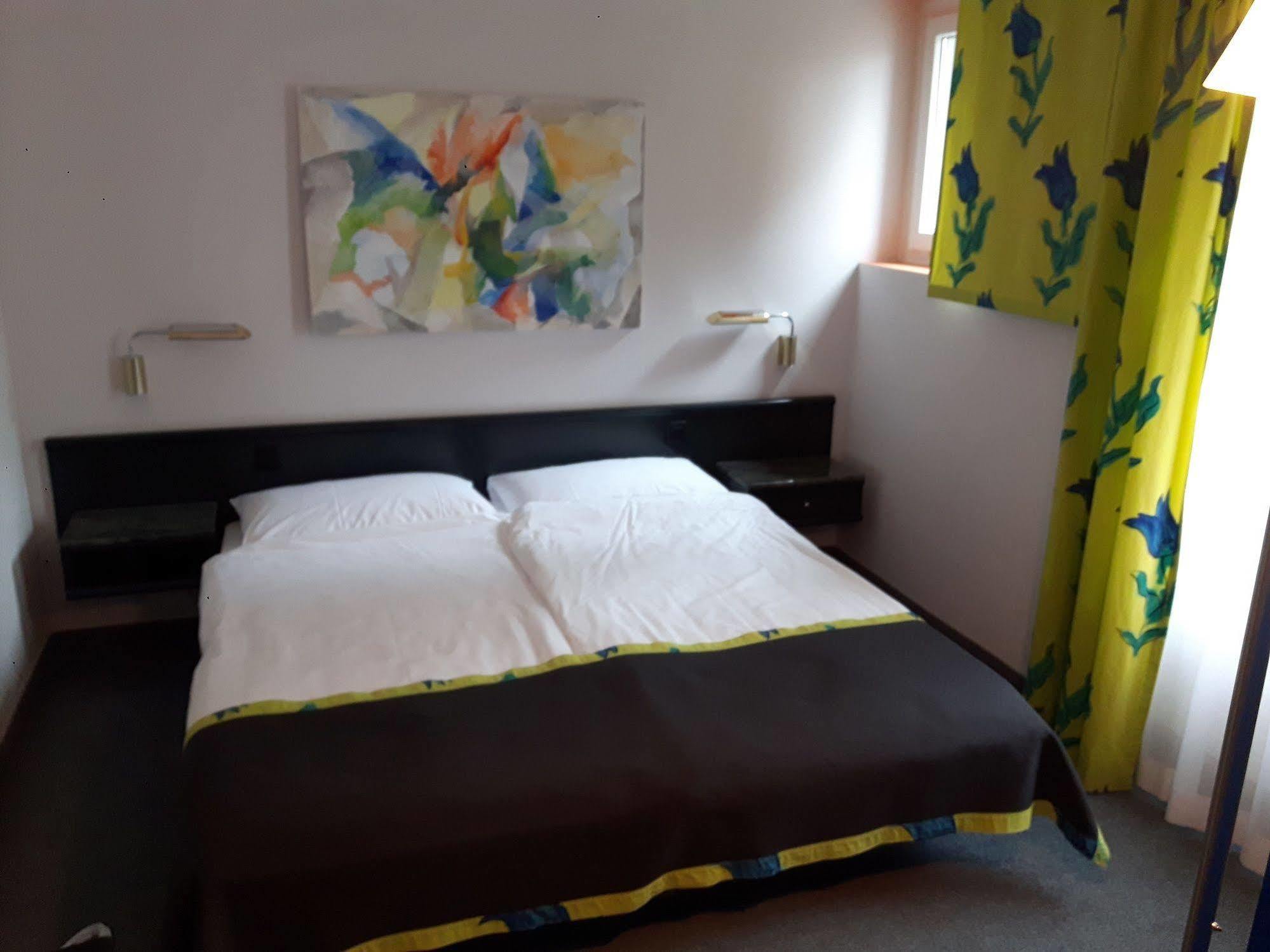 Hotel Central Am See Weggis Luaran gambar
