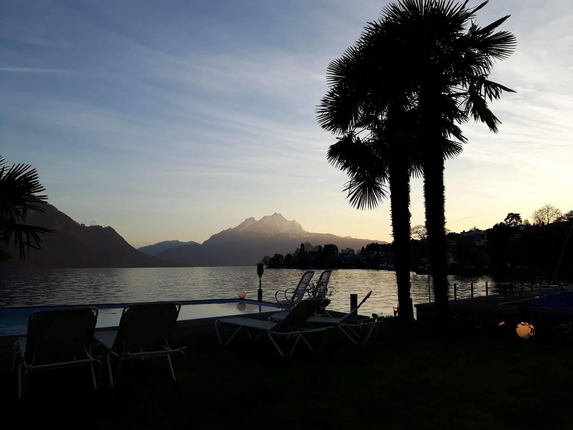 Hotel Central Am See Weggis Luaran gambar