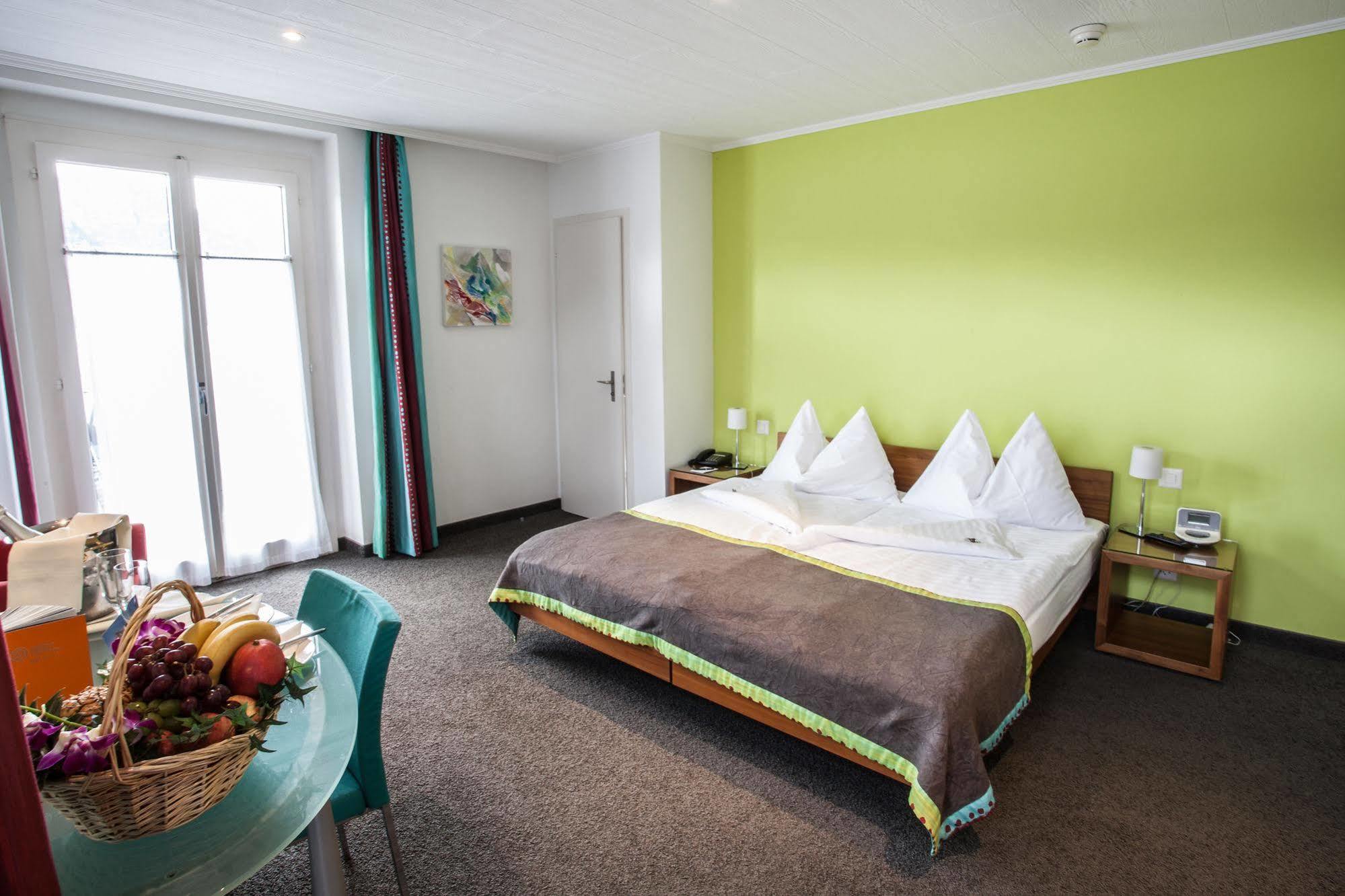Hotel Central Am See Weggis Luaran gambar